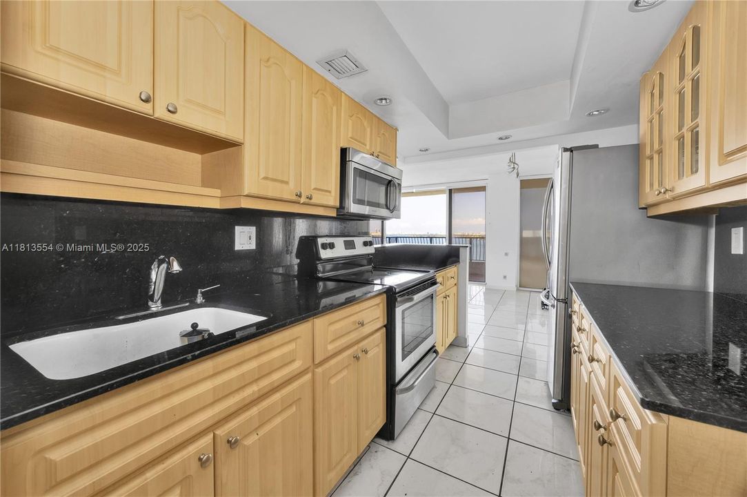 最近售出: $535,000 (2 贝兹, 2 浴室, 1160 平方英尺)