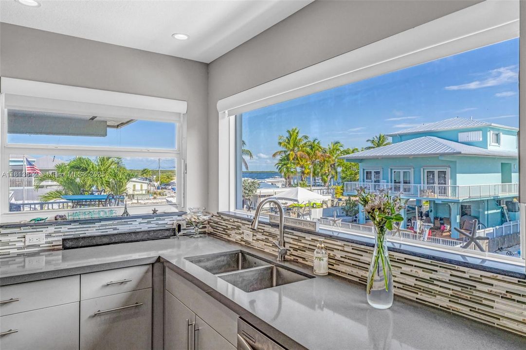 待售: $1,499,000 (3 贝兹, 2 浴室, 1480 平方英尺)