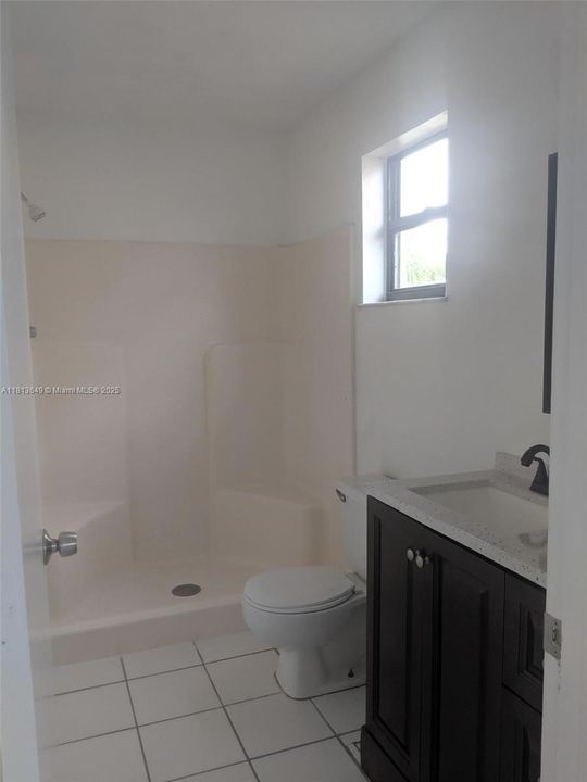 最近售出: $489,000 (0 贝兹, 0 浴室, 1924 平方英尺)