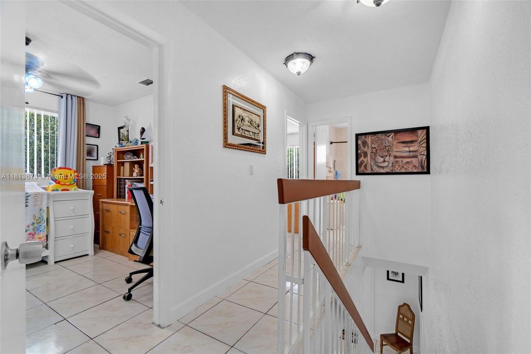 For Sale: $475,000 (3 beds, 2 baths, 1484 Square Feet)