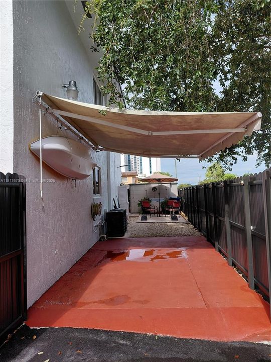 For Sale: $475,000 (3 beds, 2 baths, 1484 Square Feet)