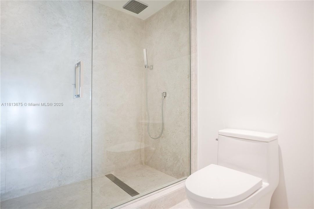 En Venta: $1,575,000 (1 camas, 2 baños, 1033 Pies cuadrados)