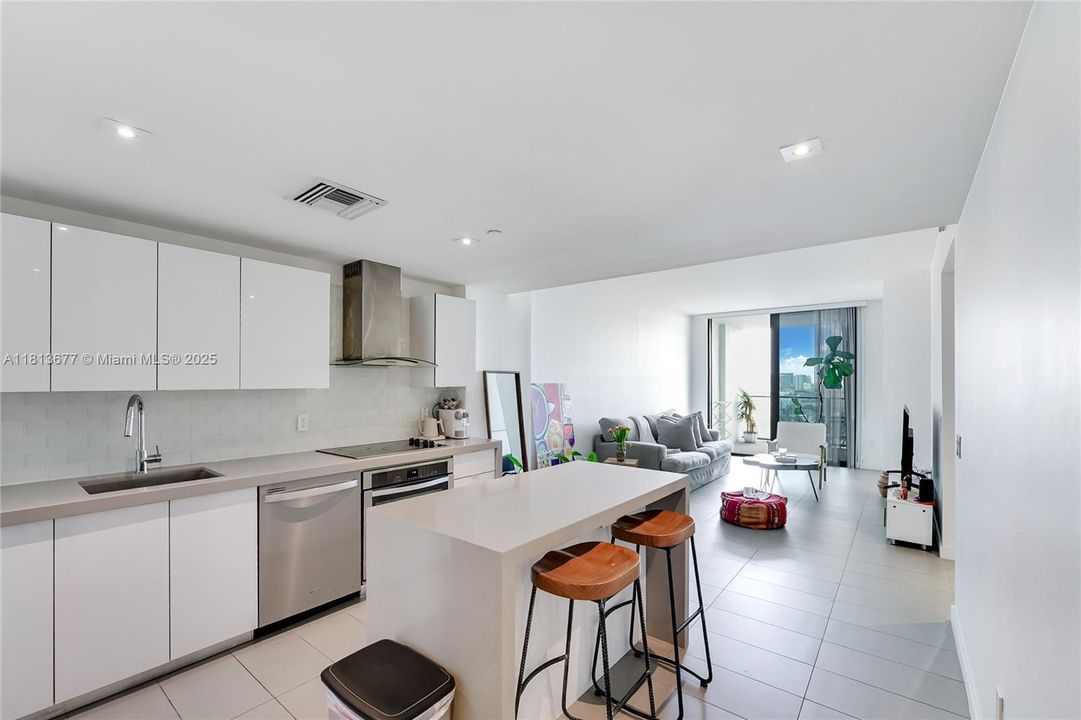 En Venta: $449,999 (1 camas, 1 baños, 850 Pies cuadrados)