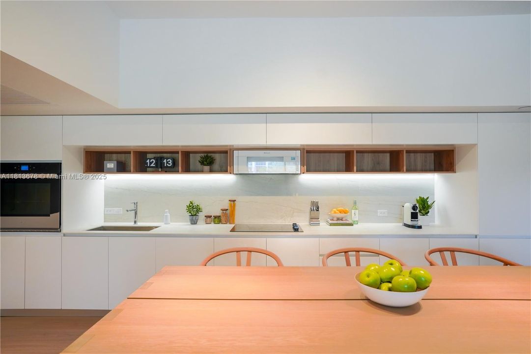 En Venta: $2,250,000 (2 camas, 2 baños, 1363 Pies cuadrados)