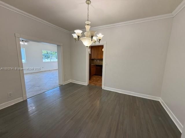 Recently Sold: $1,080,000 (3 beds, 2 baths, 1907 Square Feet)