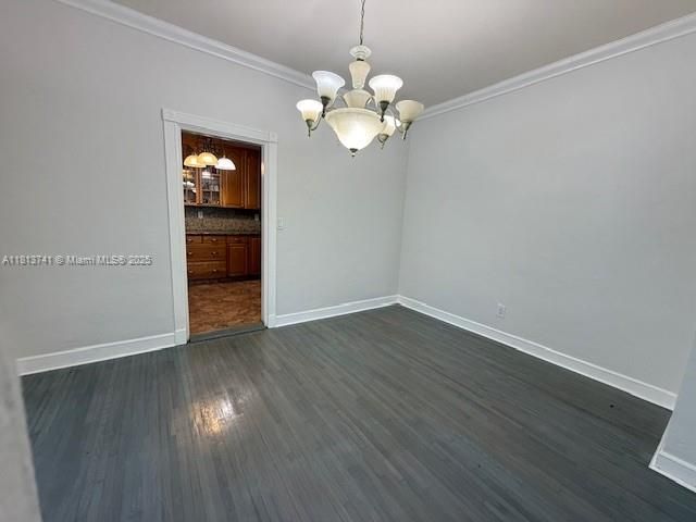 Recently Sold: $1,080,000 (3 beds, 2 baths, 1907 Square Feet)