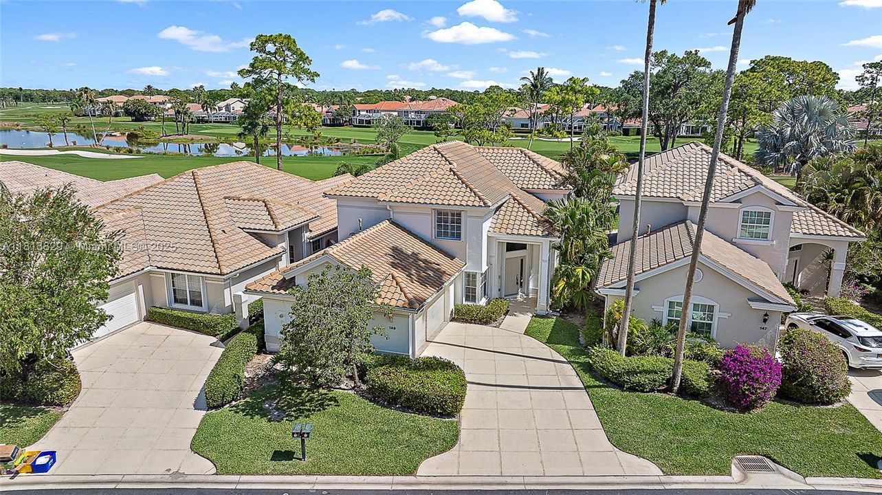 Vendido Recientemente: $1,200,000 (4 camas, 3 baños, 2345 Pies cuadrados)