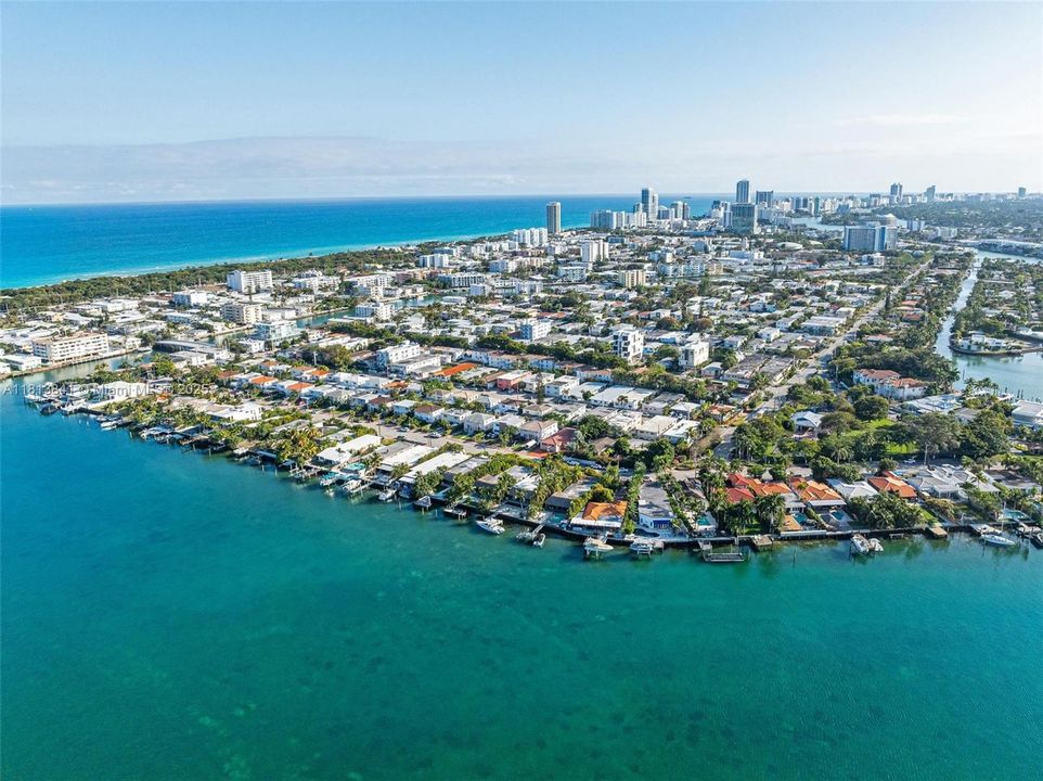 En Venta: $3,300,000 (4 camas, 2 baños, 1696 Pies cuadrados)