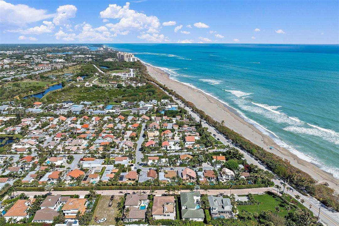 Vendido Recientemente: $2,150,000 (3 camas, 3 baños, 1926 Pies cuadrados)