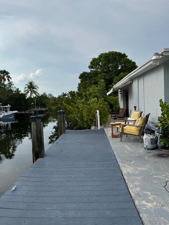 Recently Rented: $2,000 (1 beds, 1 baths, 2074 Square Feet)