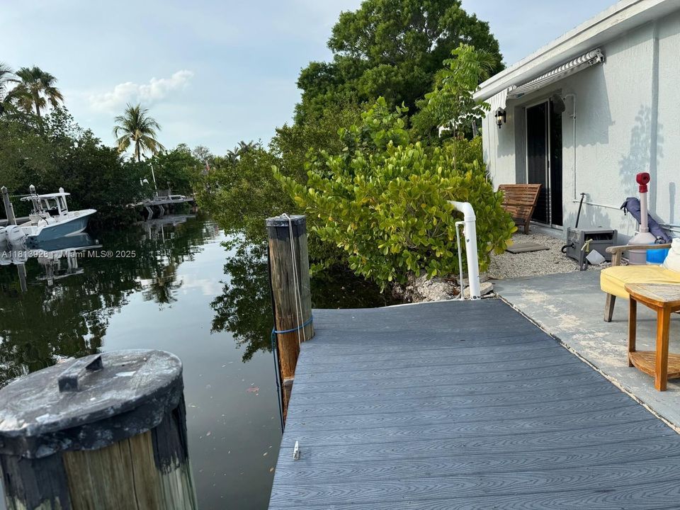 Recently Rented: $2,000 (1 beds, 1 baths, 2074 Square Feet)