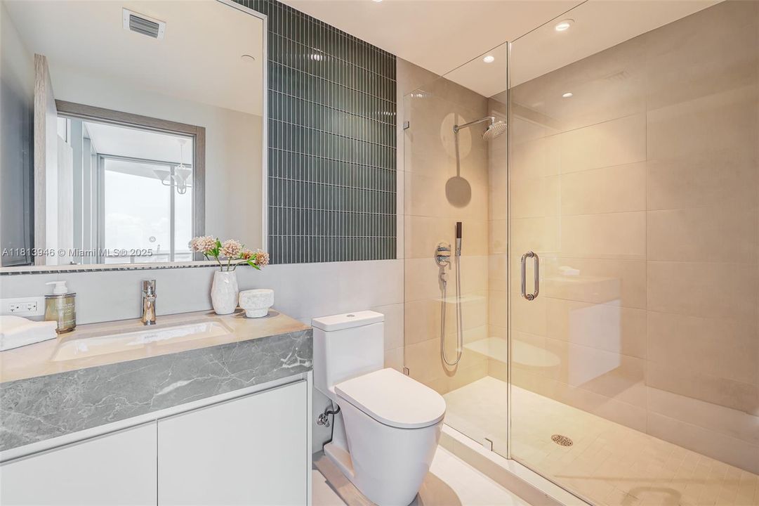 На продажу: $7,200,000 (3 спален, 4 ванн, 2451 Квадратных фут)