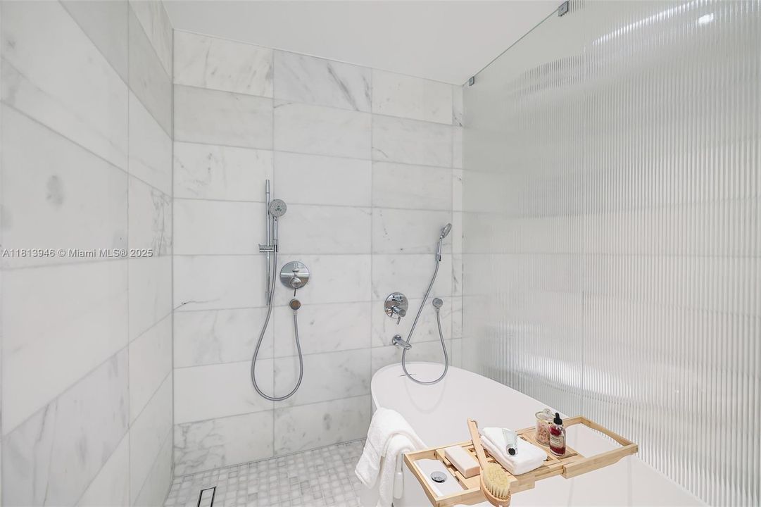 На продажу: $7,200,000 (3 спален, 4 ванн, 2451 Квадратных фут)