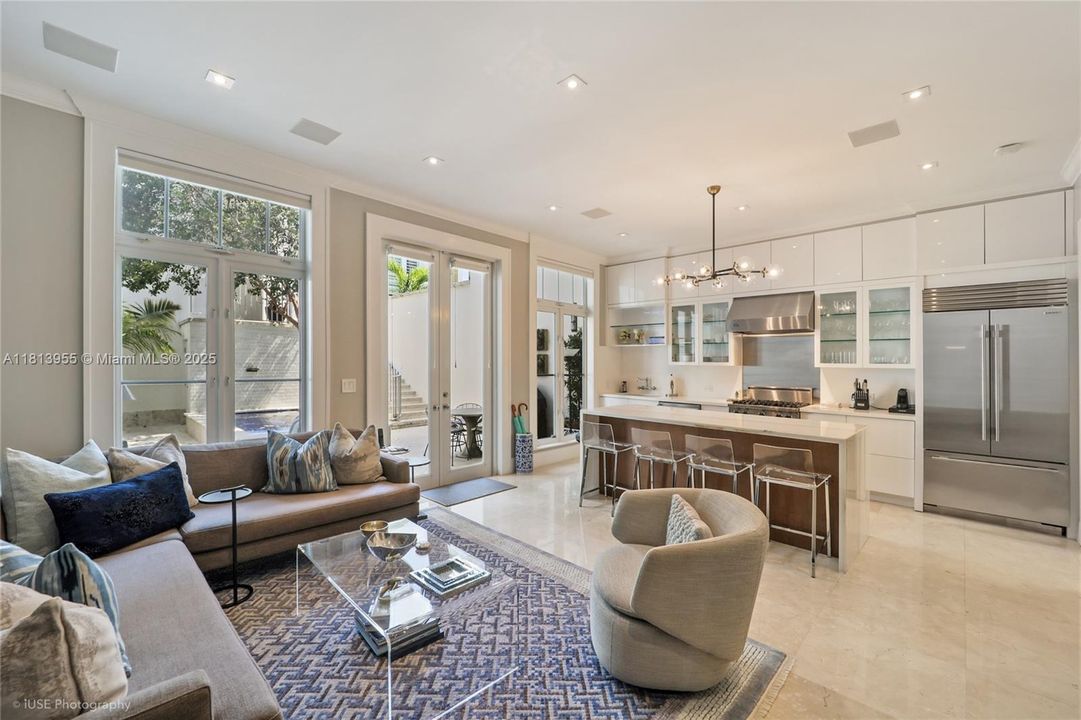 For Sale: $3,950,000 (4 beds, 4 baths, 3485 Square Feet)