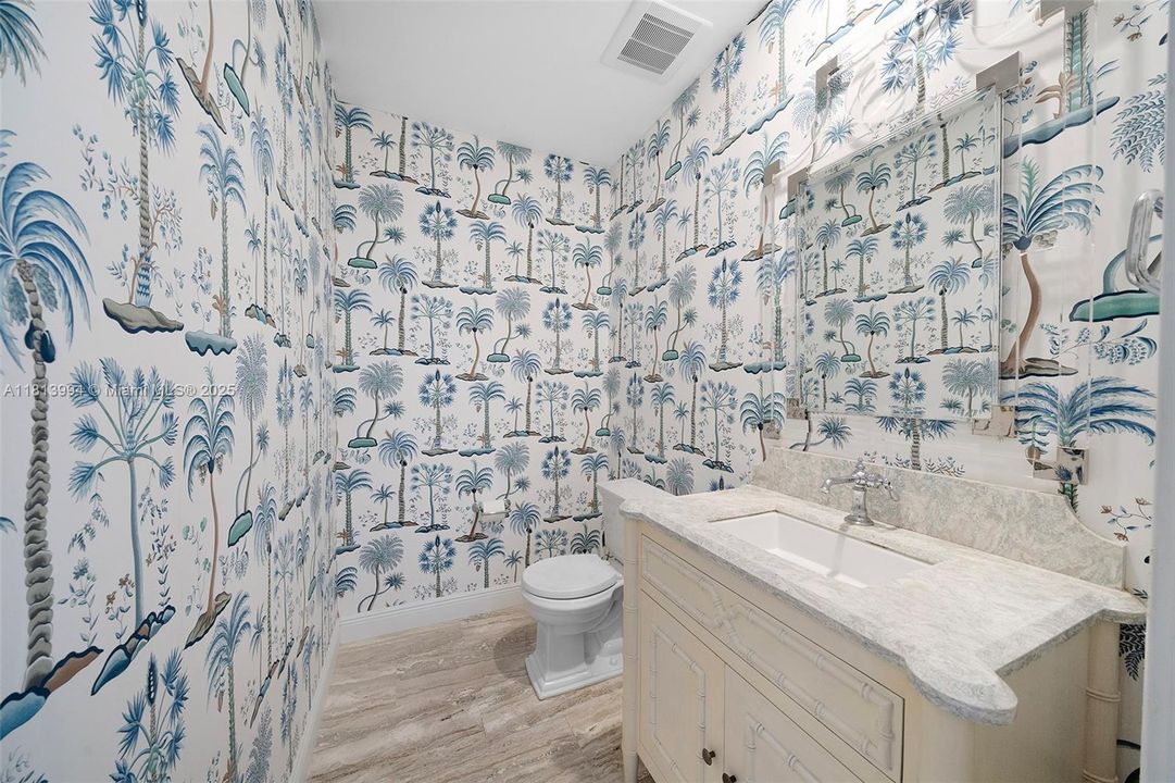 Недавно продано: $2,250,000 (4 спален, 4 ванн, 3932 Квадратных фут)