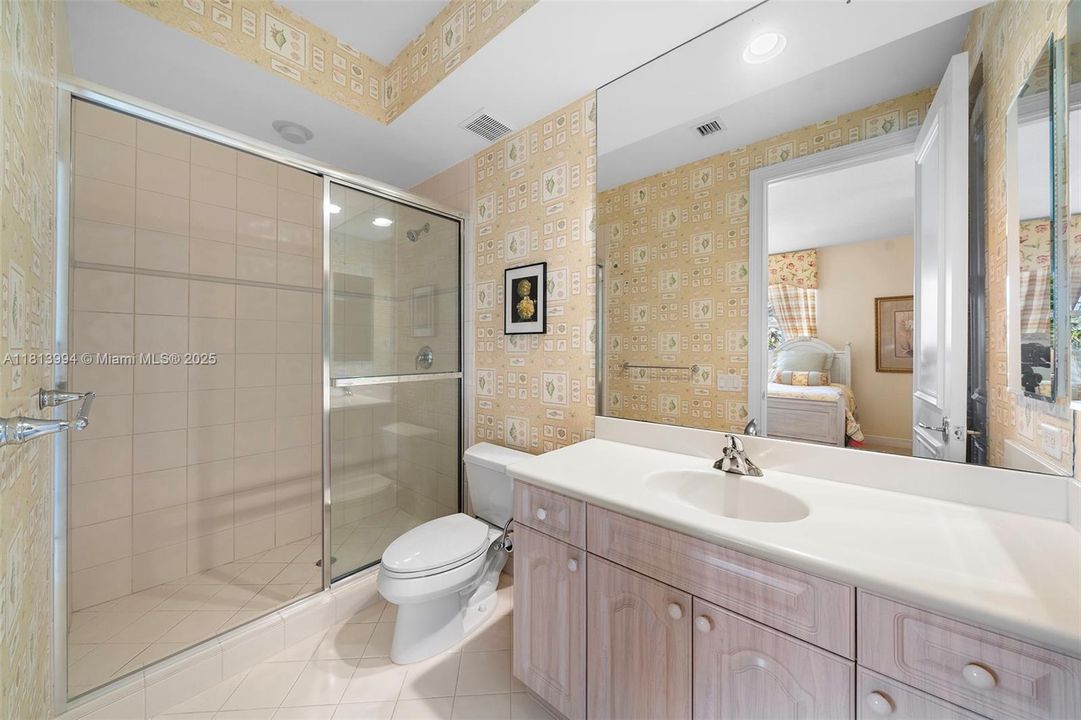 Недавно продано: $2,250,000 (4 спален, 4 ванн, 3932 Квадратных фут)