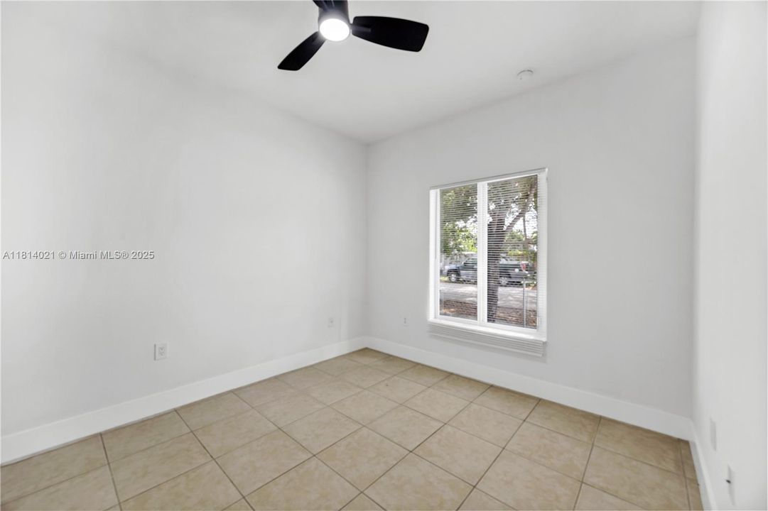 Vendido Recientemente: $550,000 (3 camas, 2 baños, 1538 Pies cuadrados)