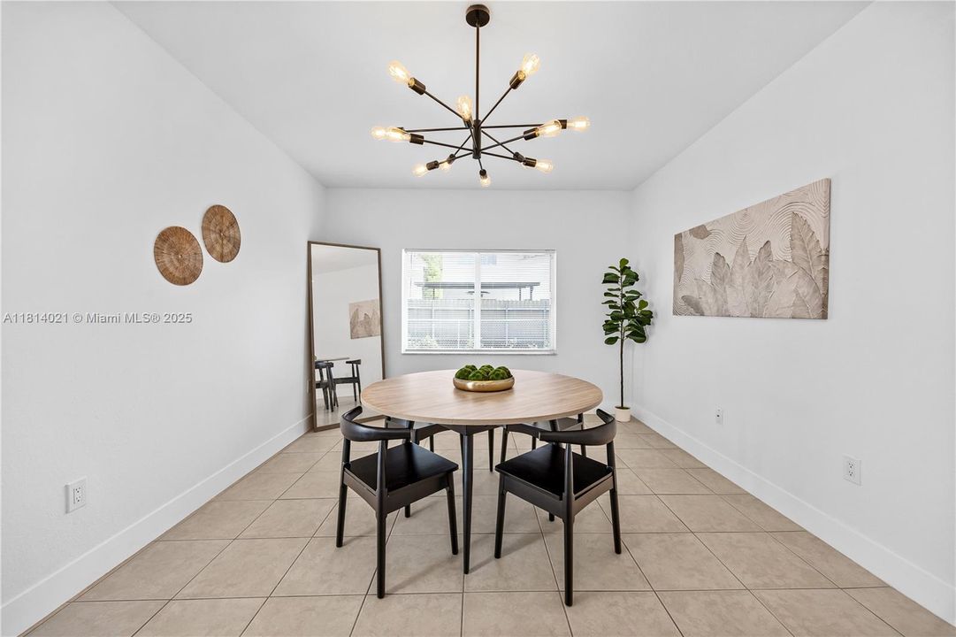 Vendido Recientemente: $550,000 (3 camas, 2 baños, 1538 Pies cuadrados)