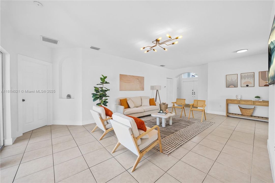 Vendido Recientemente: $550,000 (3 camas, 2 baños, 1538 Pies cuadrados)