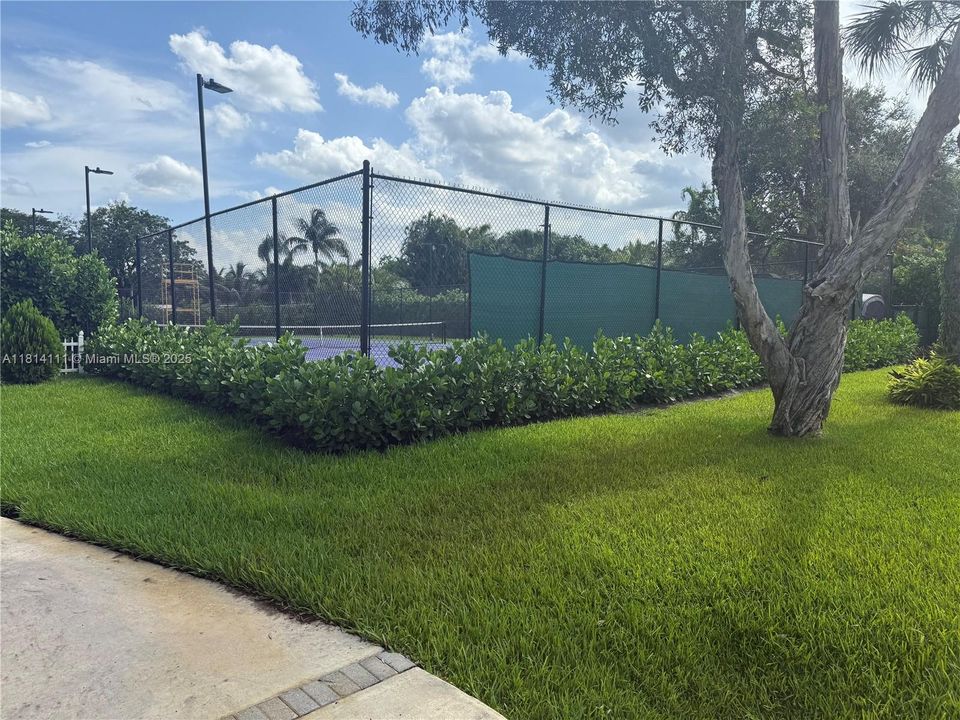 En Renta: $16,000 (5 camas, 4 baños, 4768 Pies cuadrados)