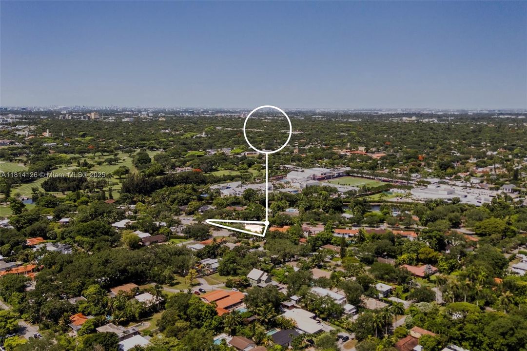 For Sale: $1,600,000 (0.62 acres)