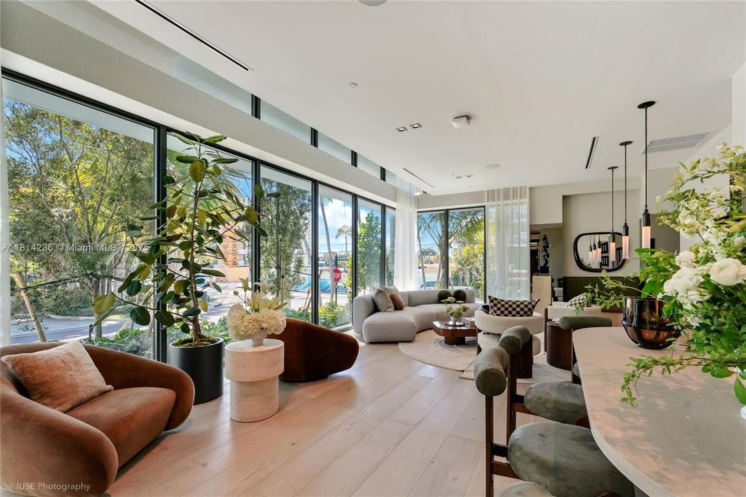 待售: $2,049,900 (3 贝兹, 3 浴室, 1657 平方英尺)