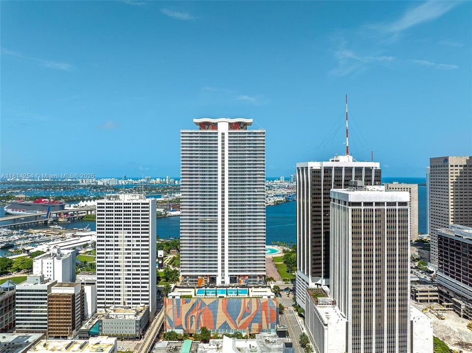 En Venta: $950,000 (2 camas, 2 baños, 1322 Pies cuadrados)