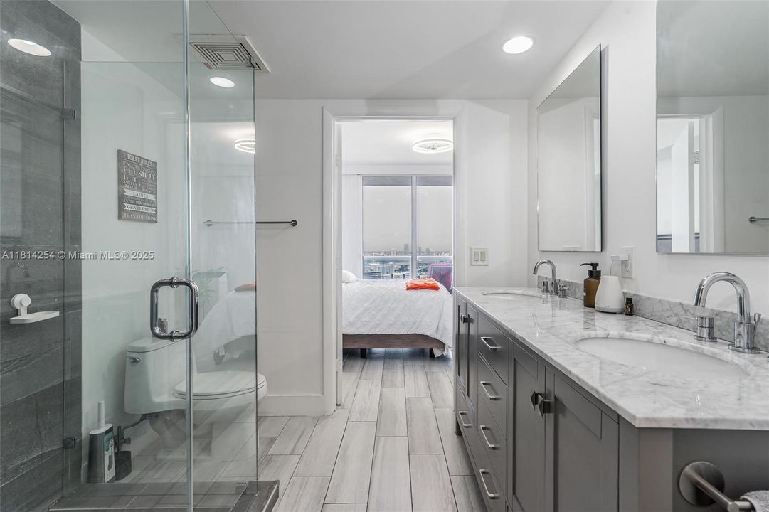 En Venta: $950,000 (2 camas, 2 baños, 1322 Pies cuadrados)