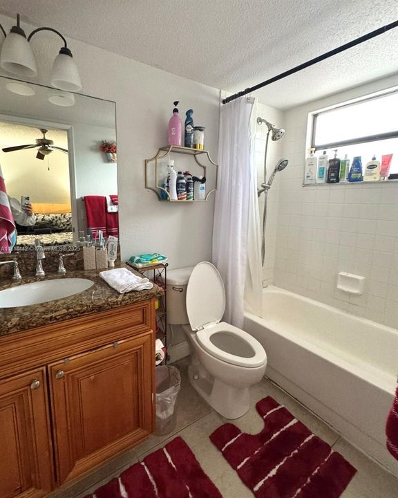For Sale: $212,000 (2 beds, 2 baths, 900 Square Feet)