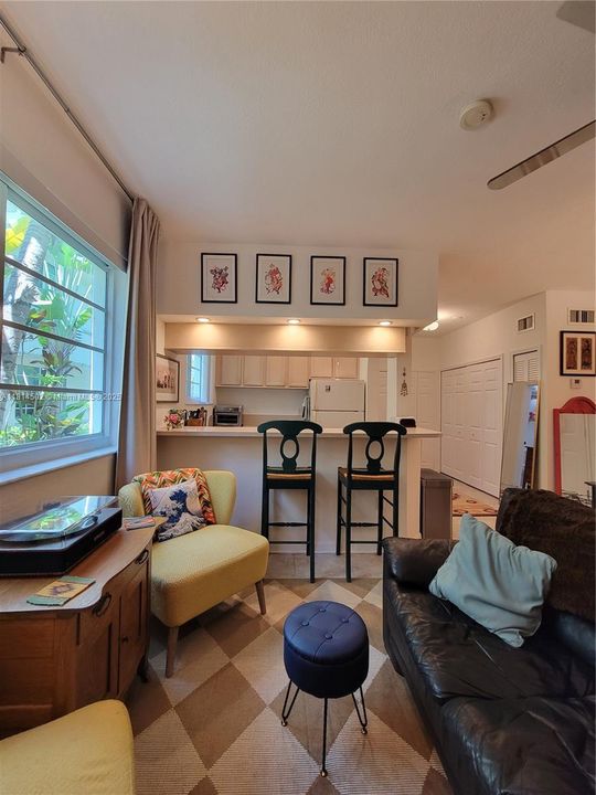 For Sale: $219,000 (0 beds, 1 baths, 440 Square Feet)