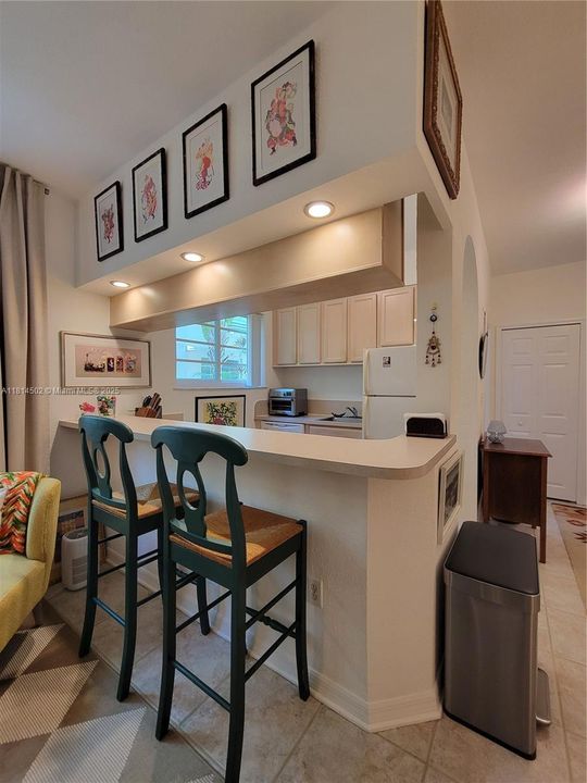 For Sale: $219,000 (0 beds, 1 baths, 440 Square Feet)