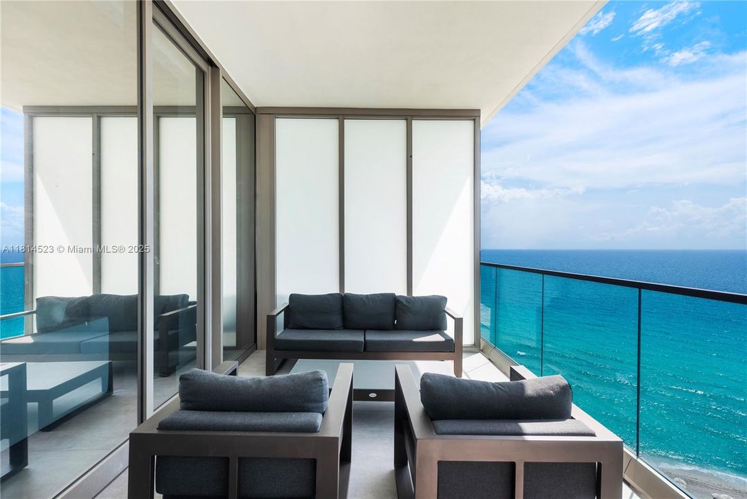 На продажу: $4,590,000 (3 спален, 3 ванн, 2271 Квадратных фут)