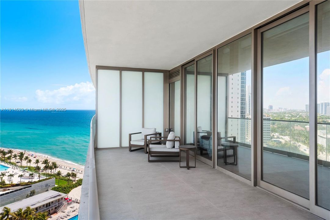 На продажу: $4,590,000 (3 спален, 3 ванн, 2271 Квадратных фут)