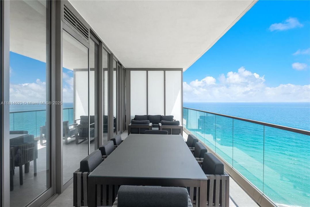 На продажу: $4,590,000 (3 спален, 3 ванн, 2271 Квадратных фут)