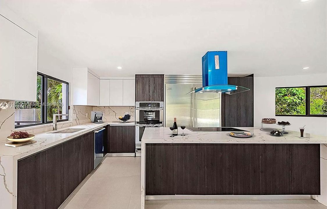 Active With Contract: $9,000 (3 beds, 3 baths, 1856 Square Feet)