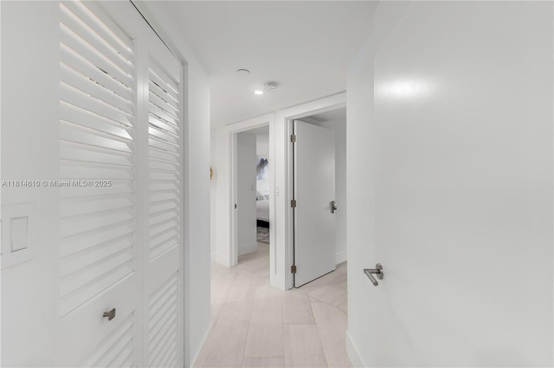 待售: $1,495,000 (3 贝兹, 2 浴室, 2270 平方英尺)