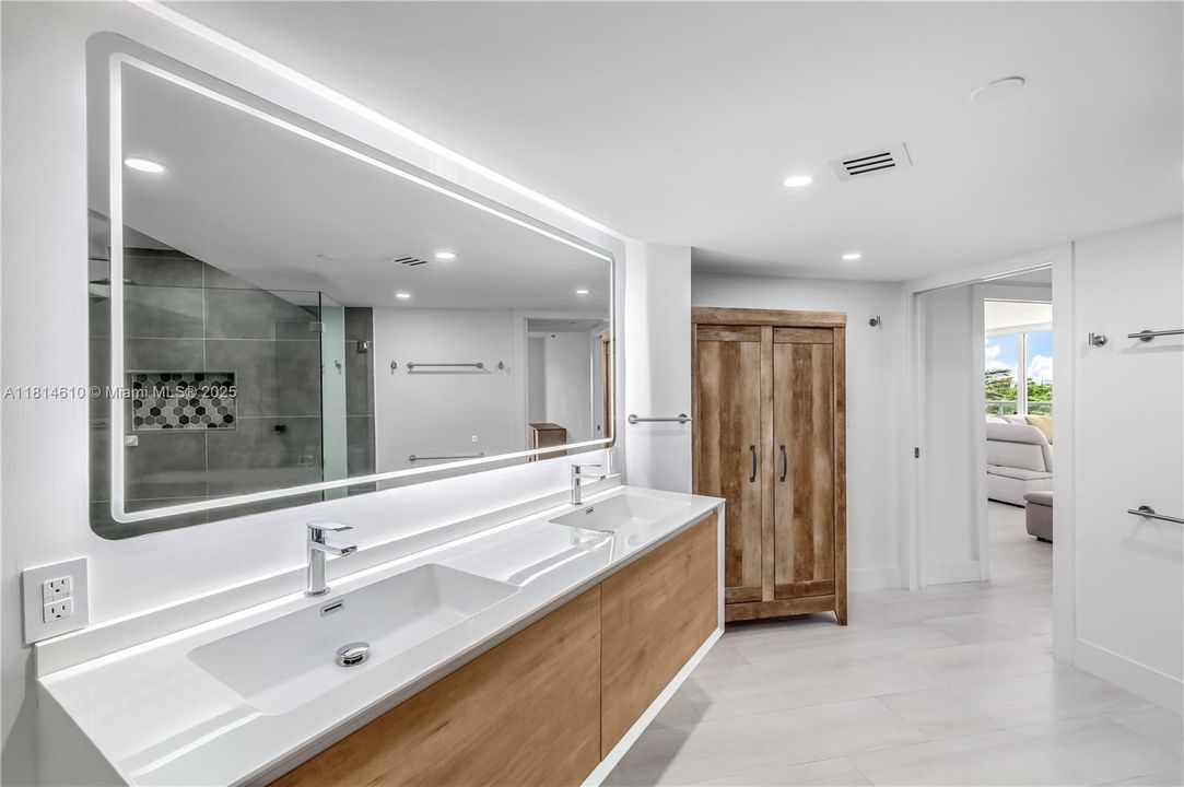 待售: $1,495,000 (3 贝兹, 2 浴室, 2270 平方英尺)