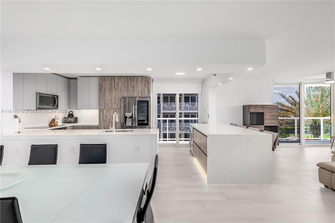 待售: $1,495,000 (3 贝兹, 2 浴室, 2270 平方英尺)