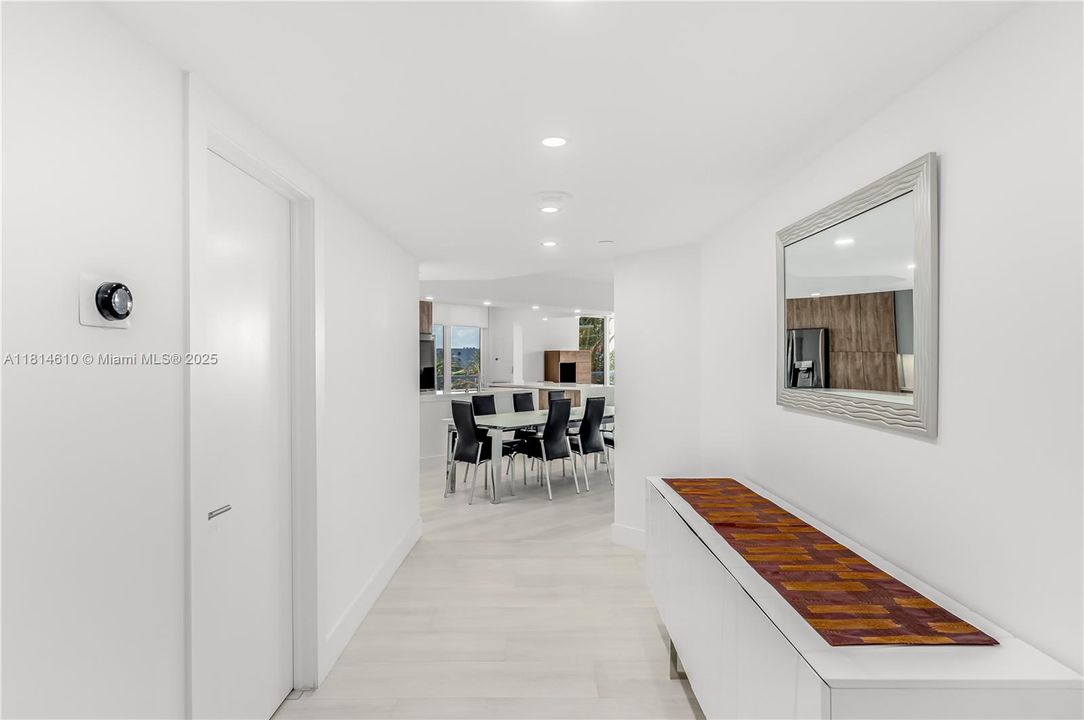 待售: $1,495,000 (3 贝兹, 2 浴室, 2270 平方英尺)