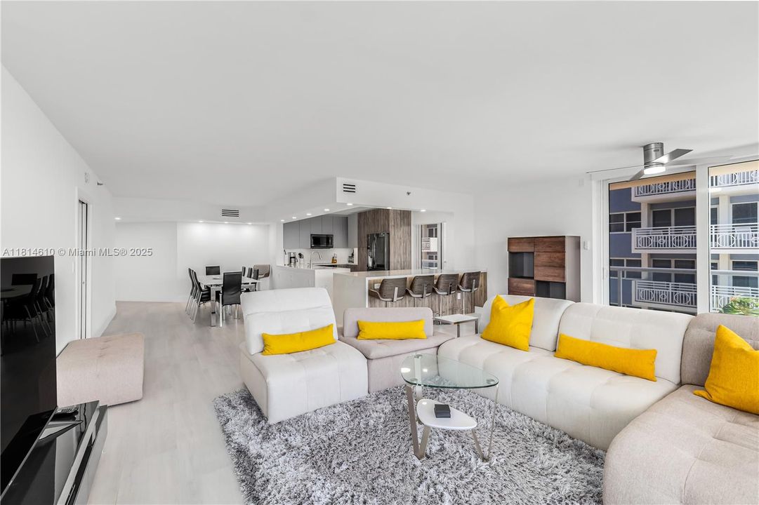 待售: $1,495,000 (3 贝兹, 2 浴室, 2270 平方英尺)