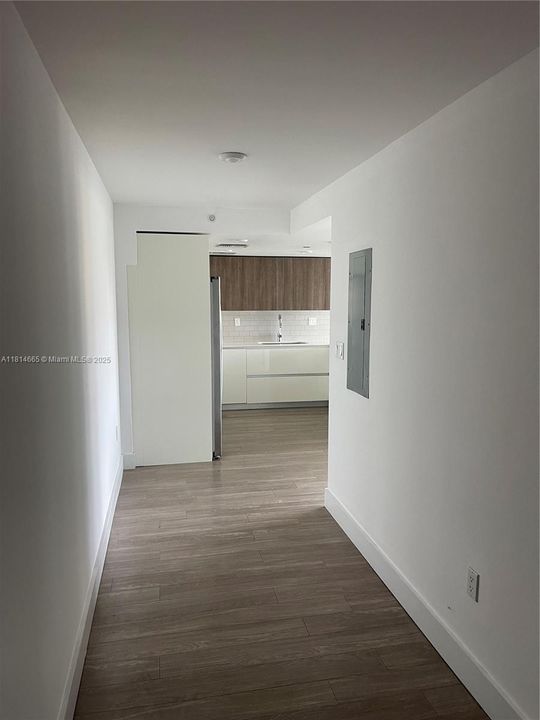 На продажу: $730,000 (2 спален, 2 ванн, 1150 Квадратных фут)