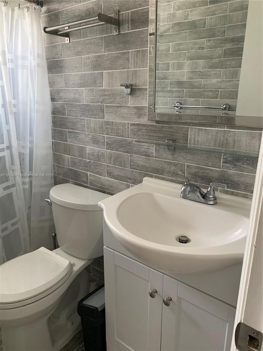 Recently Sold: $1,099,998 (0 beds, 0 baths, 2619 Square Feet)