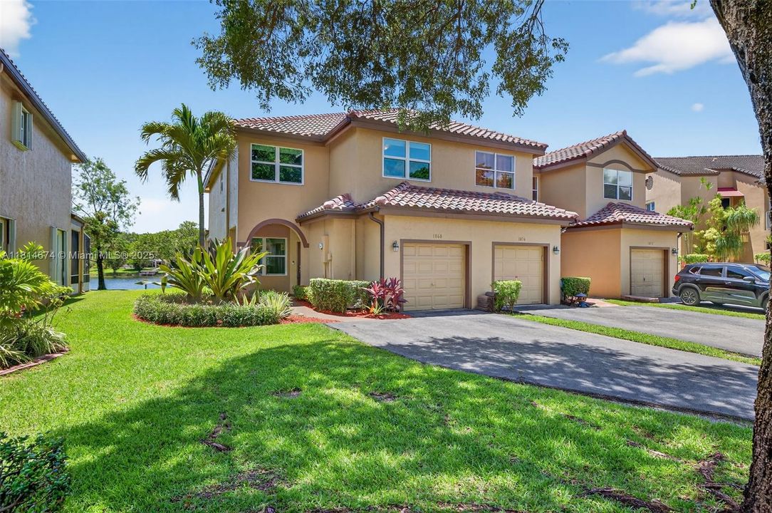 Recently Sold: $519,000 (3 beds, 2 baths, 1877 Square Feet)