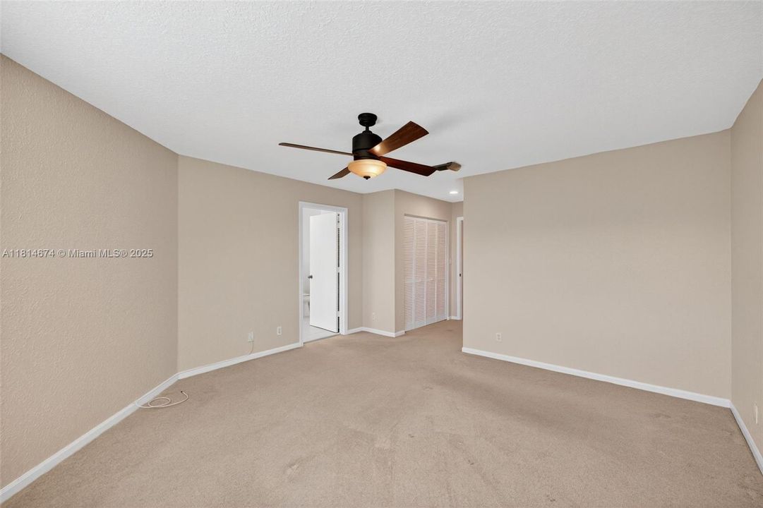 Recently Sold: $519,000 (3 beds, 2 baths, 1877 Square Feet)