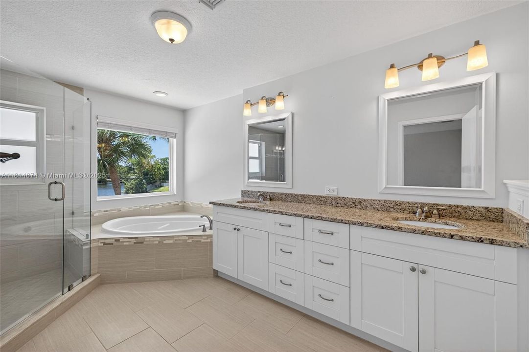 Recently Sold: $519,000 (3 beds, 2 baths, 1877 Square Feet)