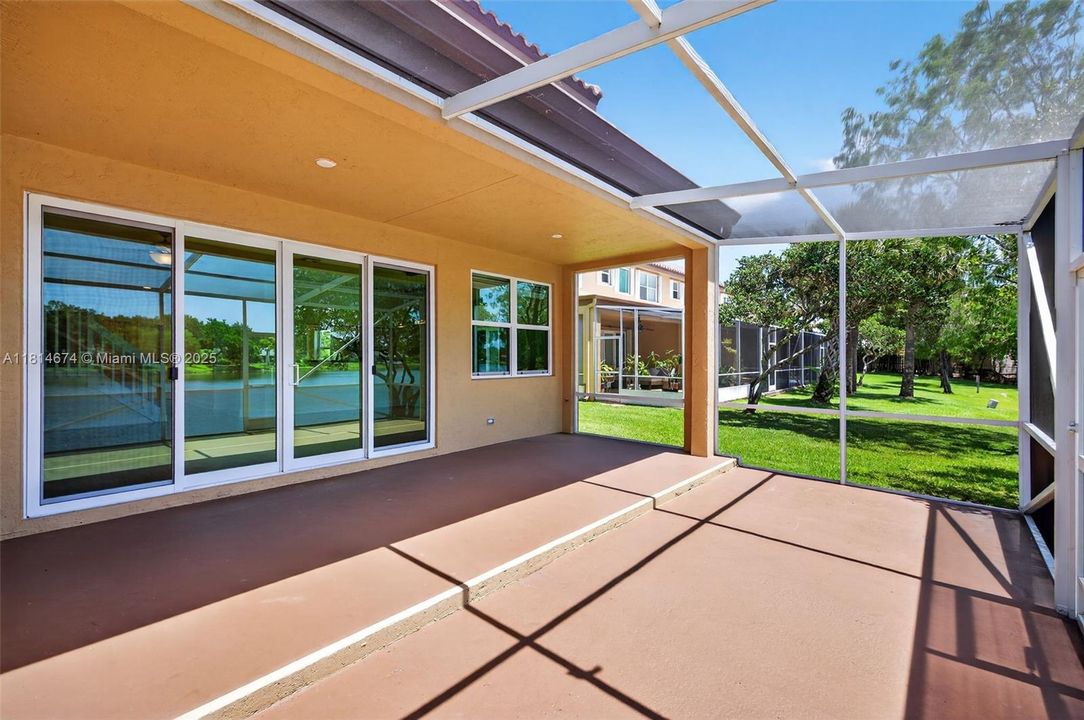 Recently Sold: $519,000 (3 beds, 2 baths, 1877 Square Feet)