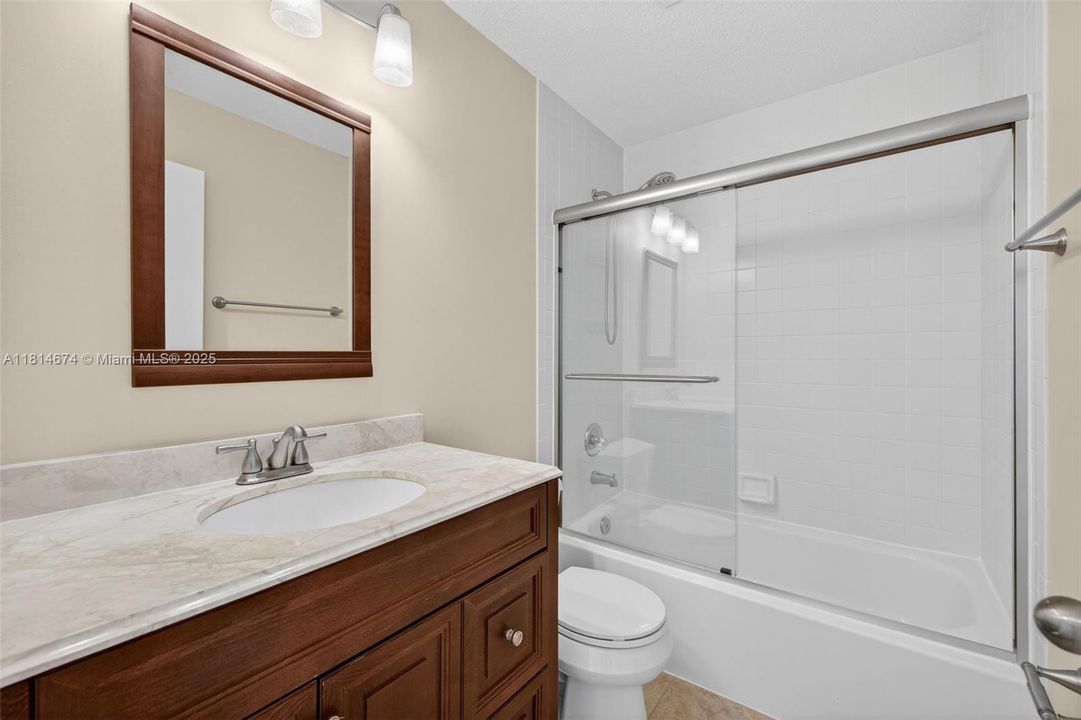 Recently Sold: $519,000 (3 beds, 2 baths, 1877 Square Feet)