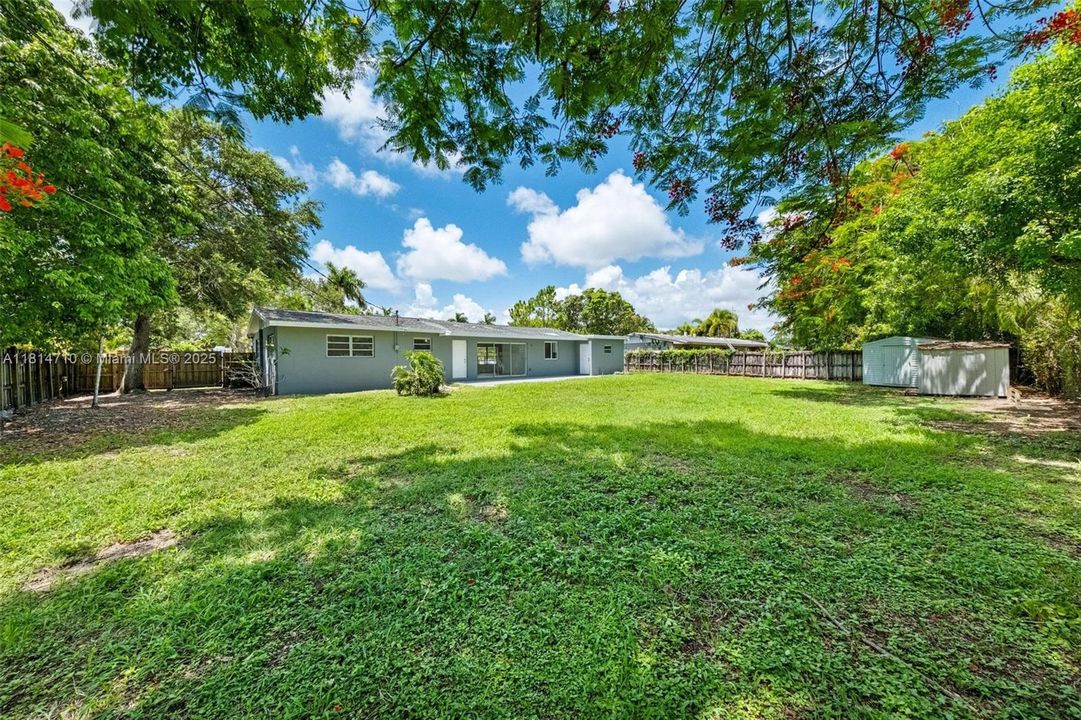 Recently Sold: $699,000 (3 beds, 2 baths, 1532 Square Feet)