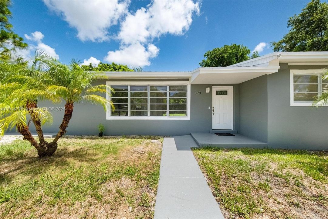 Recently Sold: $699,000 (3 beds, 2 baths, 1532 Square Feet)