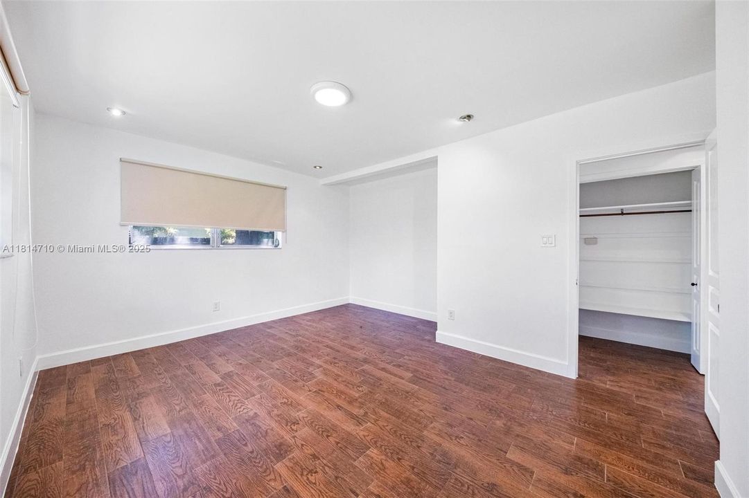 Recently Sold: $699,000 (3 beds, 2 baths, 1532 Square Feet)